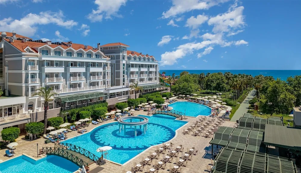 Trendy Aspendos Beach - Her Şey Dâhil