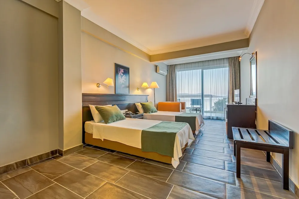Triple Room, Sea View (Additional bed)