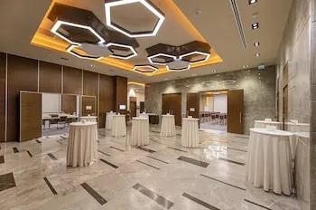 Holiday Inn Kayseri - Düvenönü, bir IHG oteli