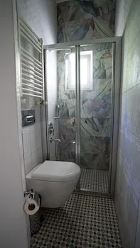 Ece Suit Büyükada