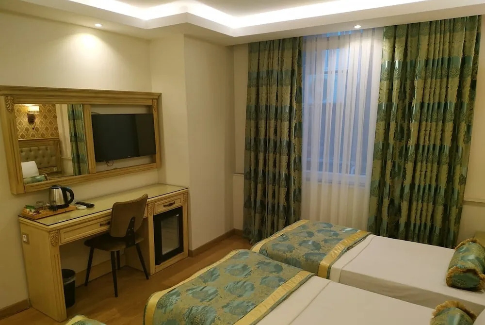 Comfort Üç Kişilik Oda, 3 Tek Kişilik Yatak