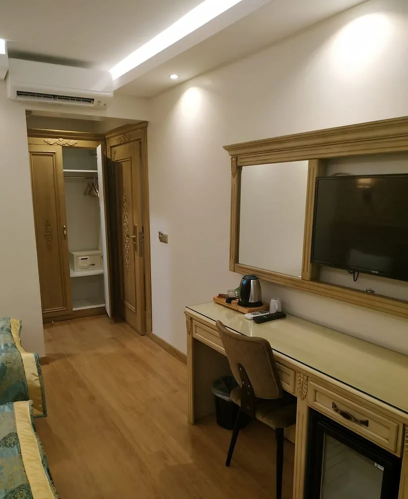 Comfort Üç Kişilik Oda, 3 Tek Kişilik Yatak