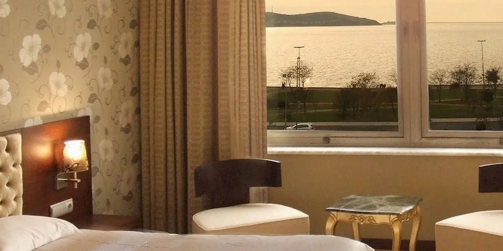 Deluxe Tek Büyük Yataklı Oda, Deniz Manzaralı