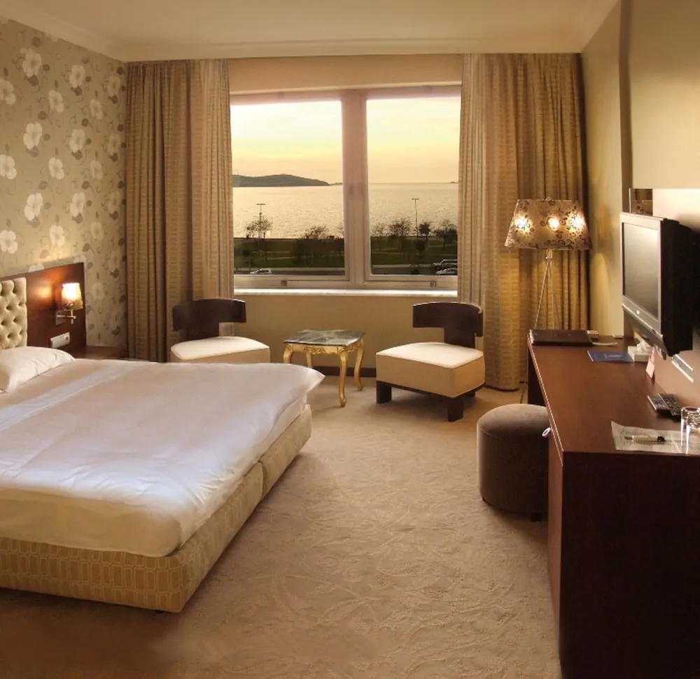 Deluxe Tek Büyük Yataklı Oda, Deniz Manzaralı
