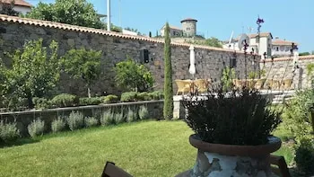 Cunda Labris Hotel