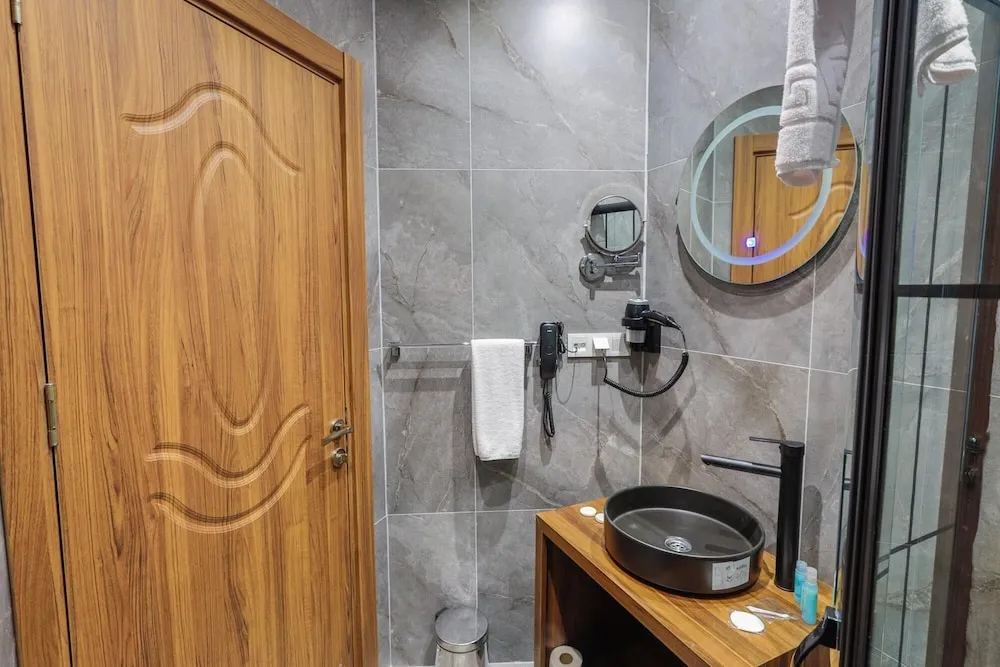 Deluxe Çatı Katı Süiti (Penthouse), 1 Yatak Odası, Teras, Şehir Manzaralı