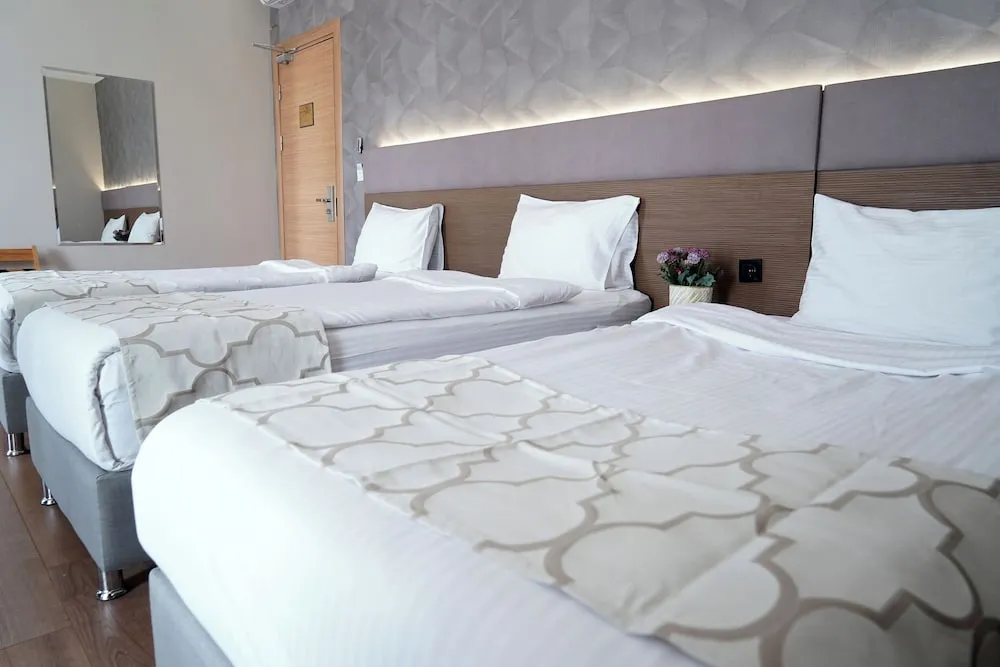 Deluxe Üç Kişilik Oda