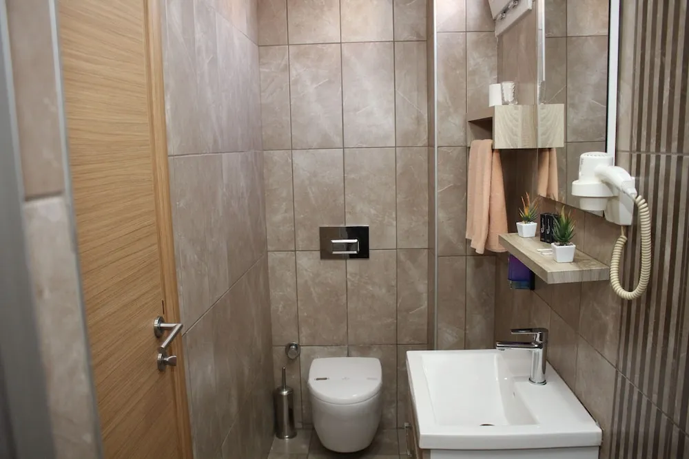 Deluxe Üç Kişilik Oda