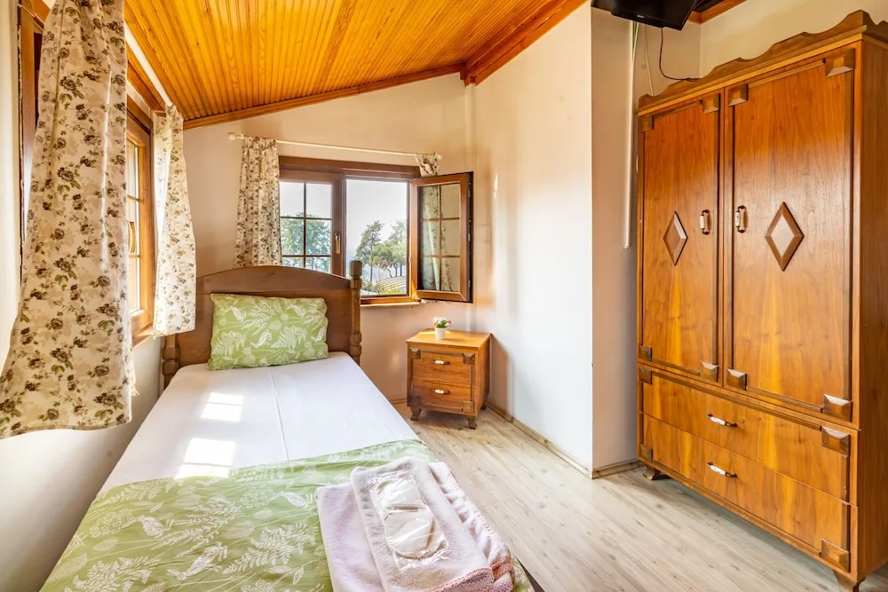 Deluxe Üç Kişilik Oda