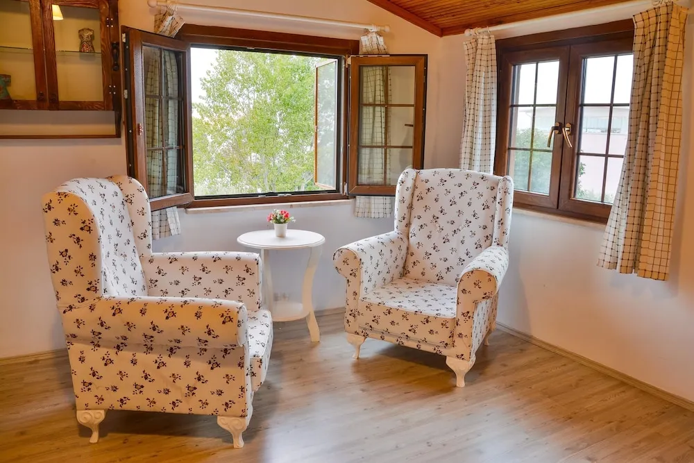 Süit, Göl Manzaralı