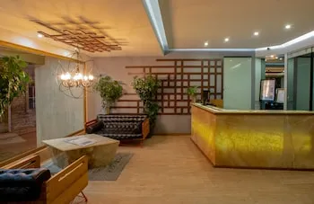 Tan Hotel - Özel Sınıf