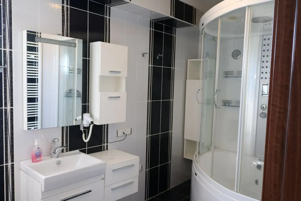 Villa, 5 Yatak Odası (V1)