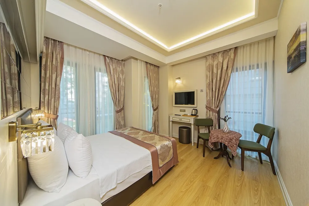 Standard Tek Büyük veya İki Ayrı Yataklı Oda, 1 Yatak Odası, Şehir Manzaralı