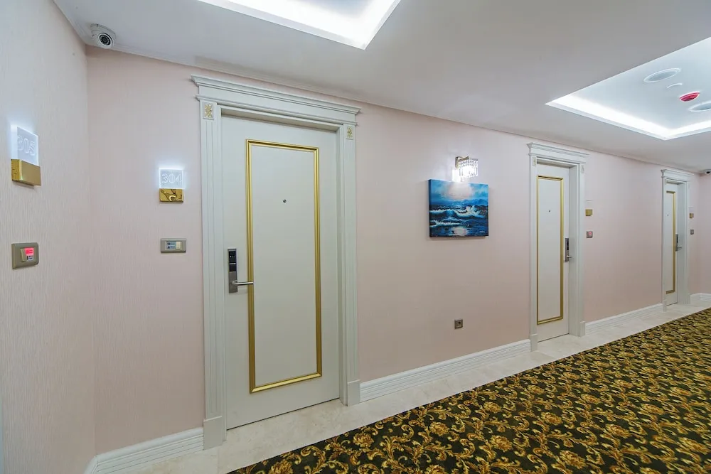 Standard Üç Kişilik Oda, Şehir Manzaralı