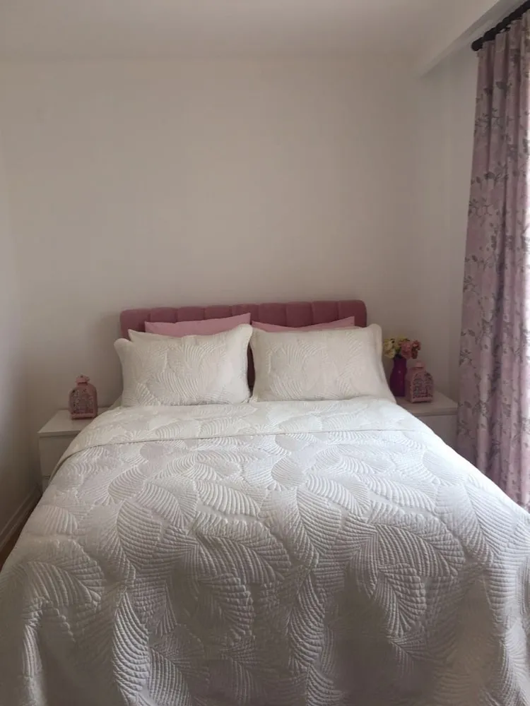 Apart Daire, 4 Yatak Odası (2 dbl ,4 sng and 2 sofa bed )