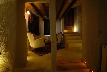 Arif Cave Hotel