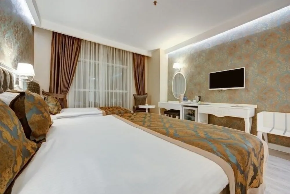 Superior Üç Kişilik Oda, Şehir Manzaralı