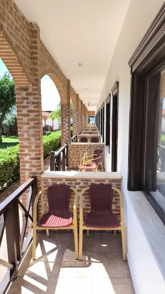 Deluxe Oda, 1 Çift Kişilik Yatak, Balkon/Veranda, Bahçe Manzaralı