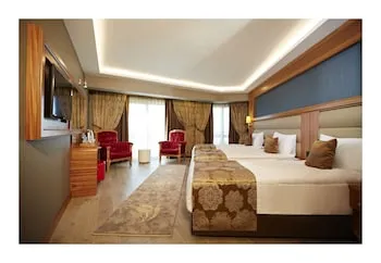 İlkbal Deluxe Hotel & Spa