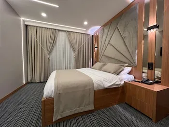 Vipinn Hotels