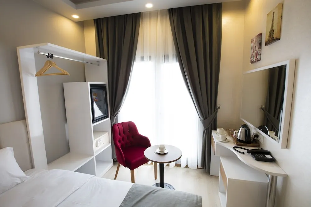 Deluxe Tek Kişilik Oda, Şehir Manzaralı
