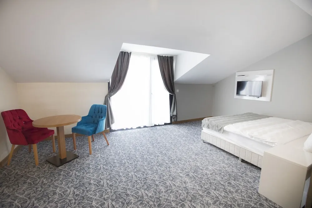 Royal Süit, 1 En Büyük (King) Boy Yatak, Balkon/Veranda, Şehir Manzaralı