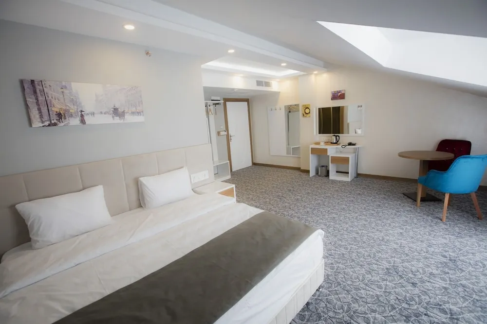 Royal Süit, 1 En Büyük (King) Boy Yatak, Balkon/Veranda, Şehir Manzaralı