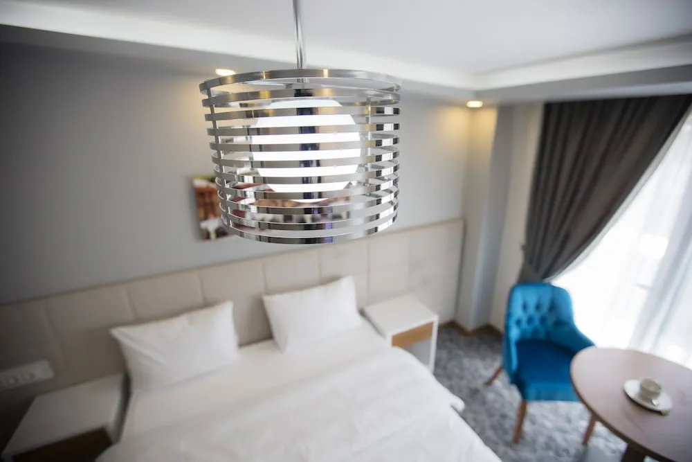 Deluxe Tek Büyük veya İki Ayrı Yataklı Oda, Şehir Manzaralı