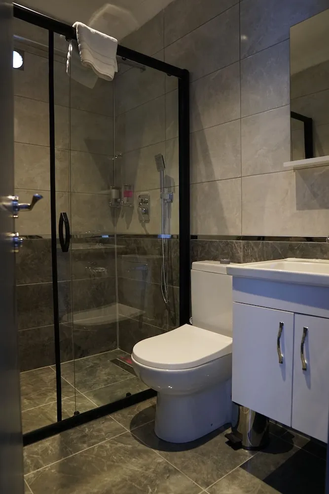 Basic Tek Büyük veya İki Ayrı Yataklı Oda, Deniz Manzaralı