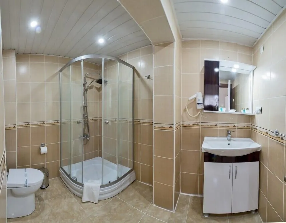 Standard Üç Kişilik Oda, Deniz Manzaralı