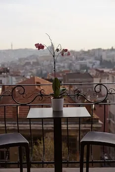 Arart Hotel