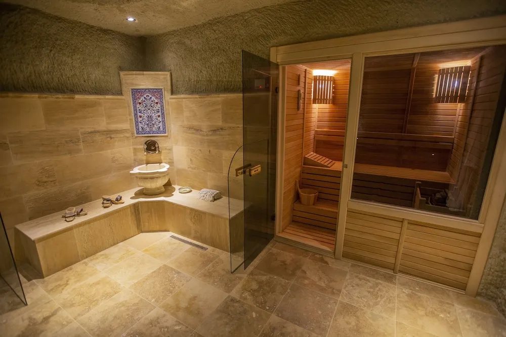 Royal Süit, Sauna (cave)