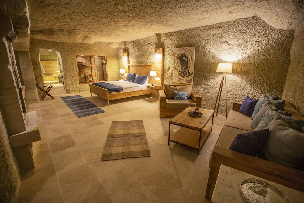Royal Süit, Sauna (cave)