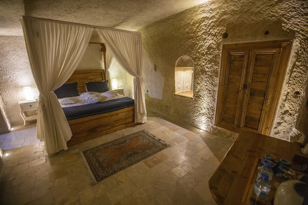 Honeymoon Süit (Cave)