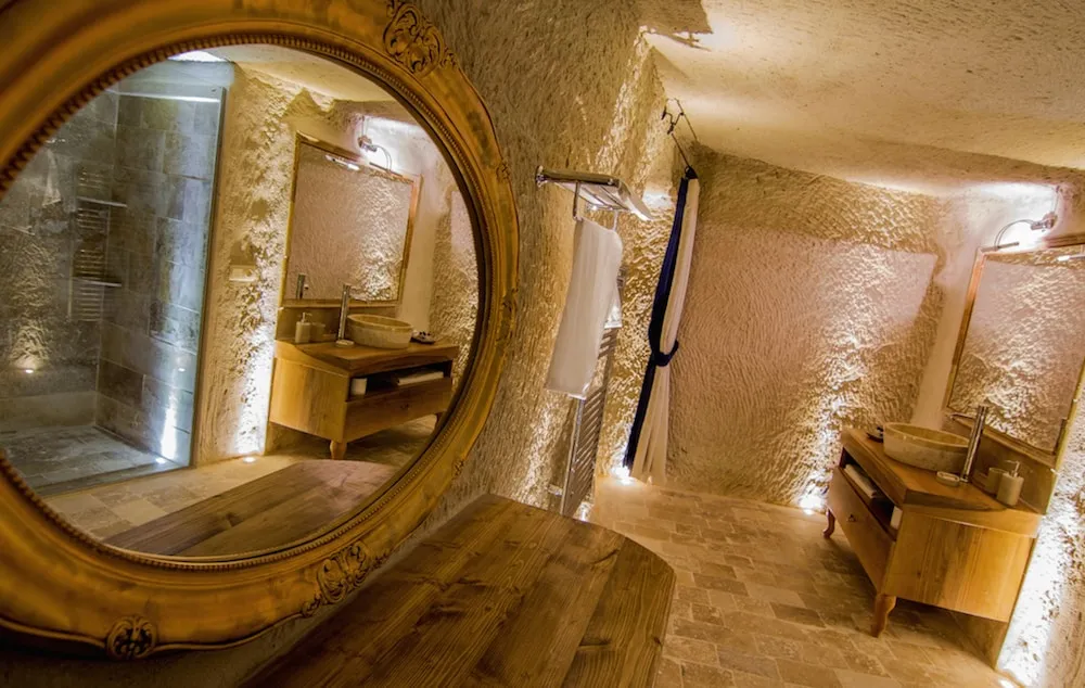 Honeymoon Süit (Cave)