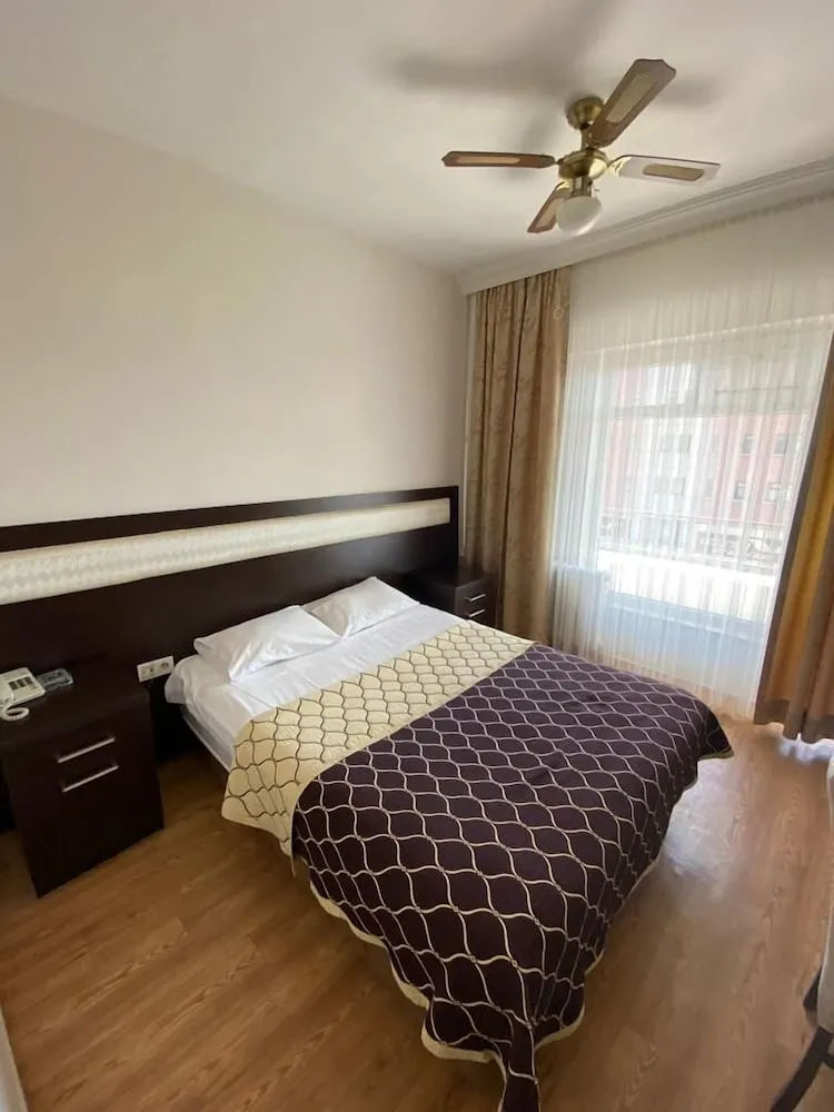 Classic Oda, Sigara İçilebilir, Şehir Manzaralı