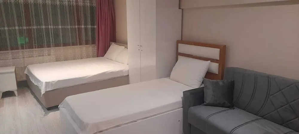Deluxe Dört Kişilik Oda