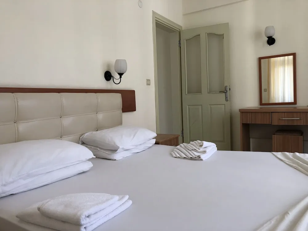 Family Apart Daire, 2 Yatak Odası, Havuz Manzaralı, Havuz Kenarı