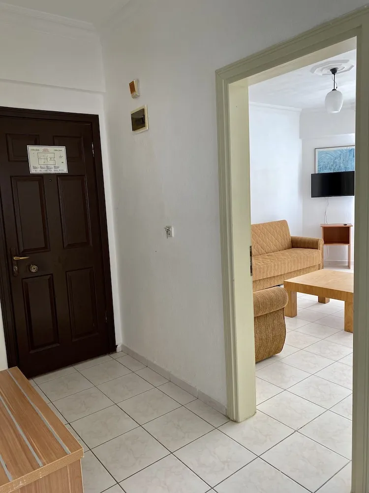 Family Apart Daire, 2 Yatak Odası, Havuz Manzaralı, Havuz Kenarı