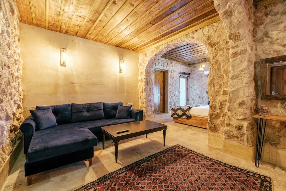 Üç Kişilik Oda, Balkon