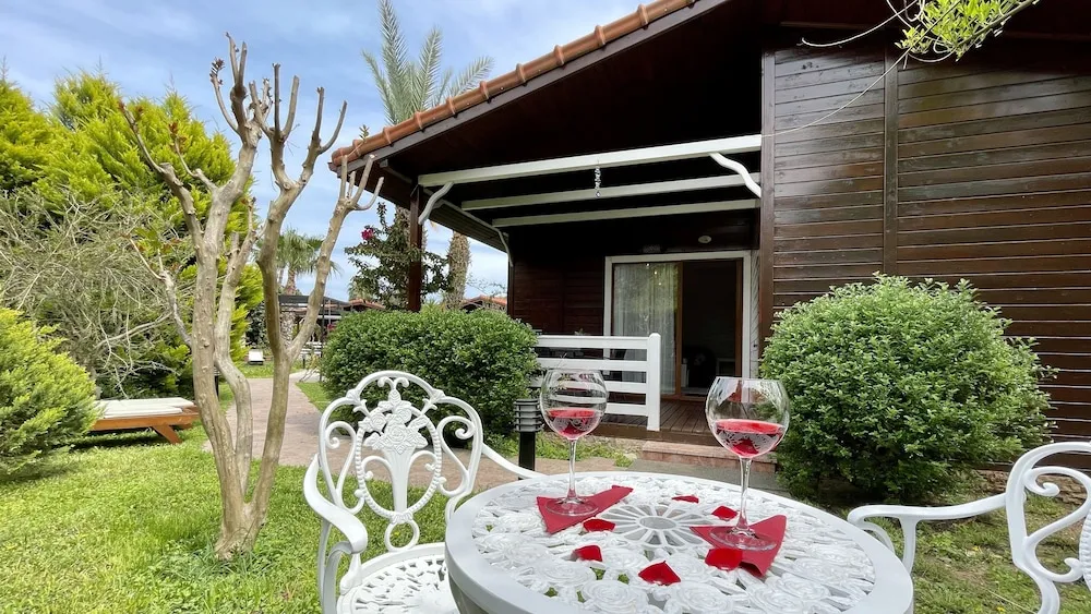 Deluxe Bungalov
