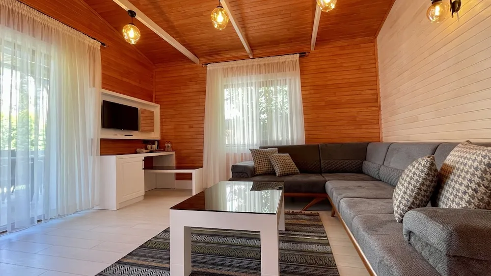 Deluxe Bungalov
