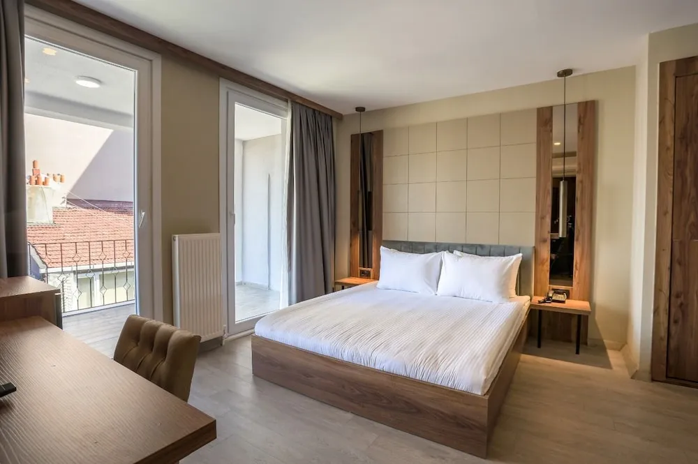 Superior Oda, Balkon, Şehir Manzaralı