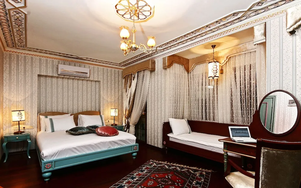 Junior Suite with Turkish Bath