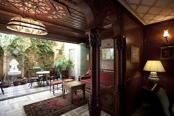 Niles Hotel Istanbul - Special Class