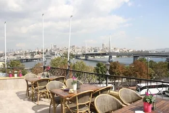 Patio SeaShore Hotel