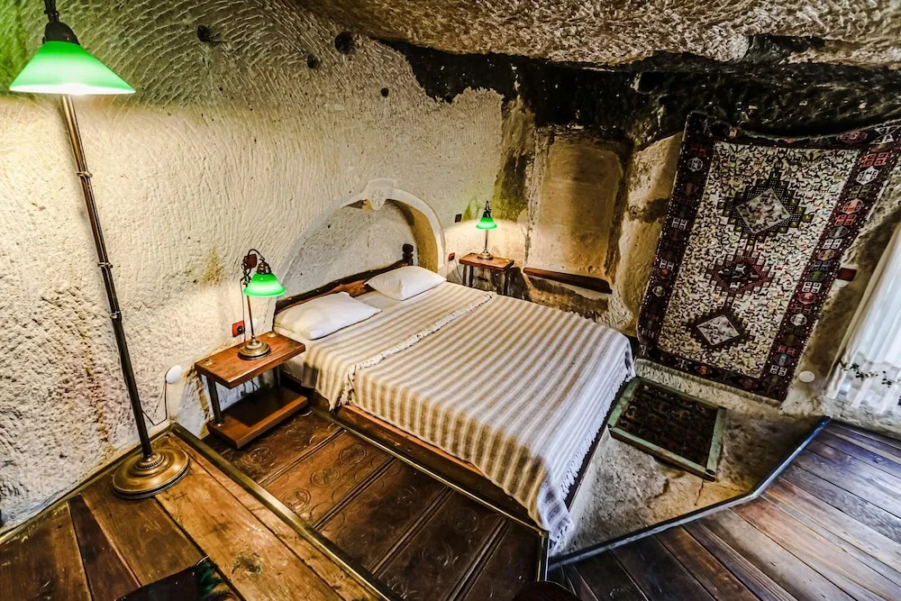 Fairy Chimney Suite 116