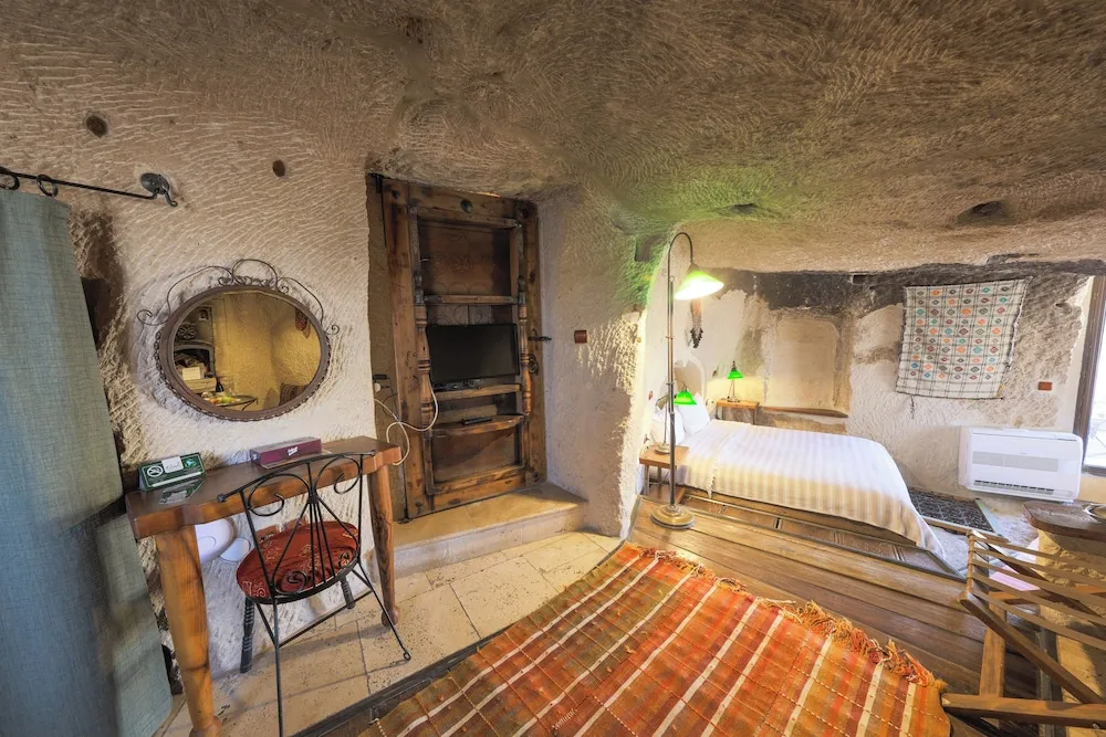 Fairy Chimney Suite 116