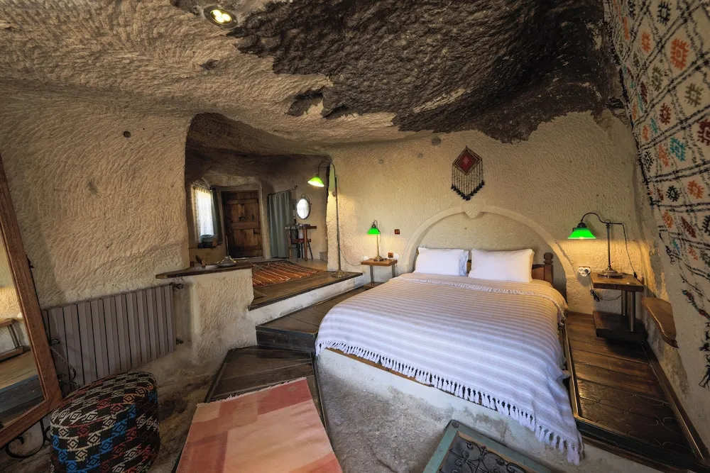 Fairy Chimney Suite 116