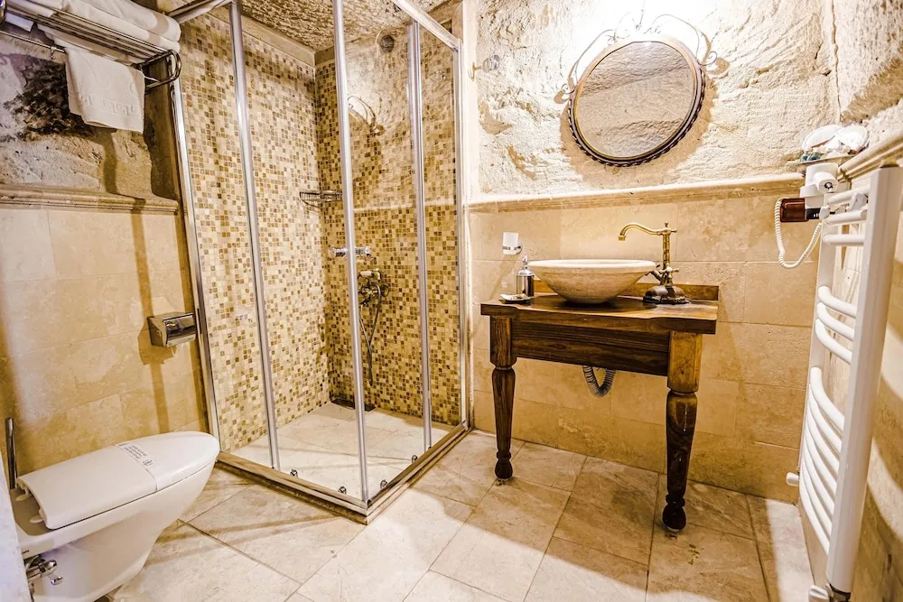 Fairy Chimney Suite 116